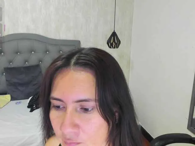 Chelsi16 – webcam model profile photo Image 15