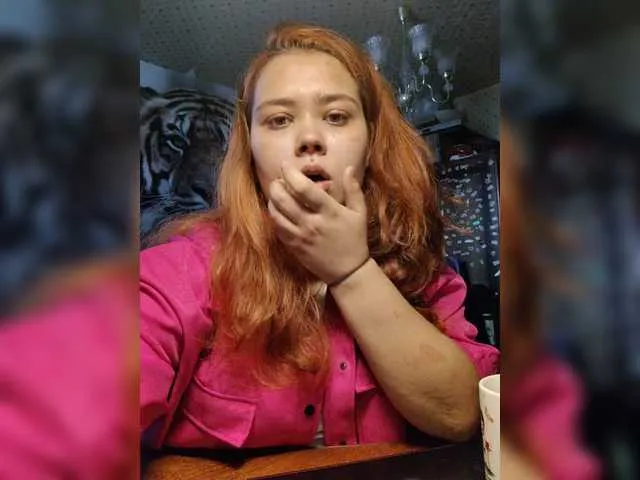 rouxe_lee – webcam model profile photo Image 10