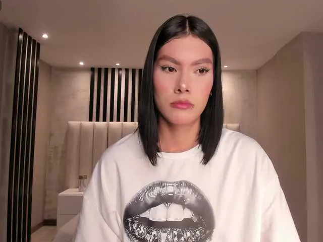 xunybany – webcam model profile photo Image 13