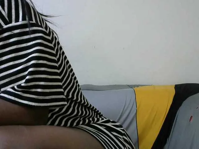 -Molly- – webcam model profile photo Image 4