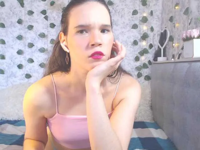 naughtymaeve – webcam model profile photo Image 17