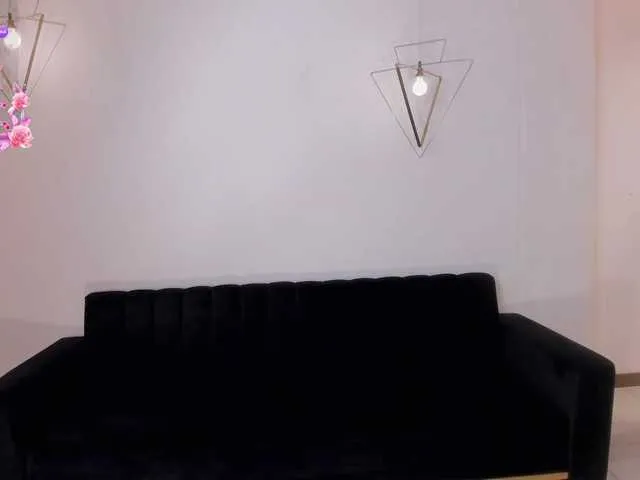 pillowbunny – webcam model profile photo Image 18