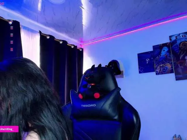 katrin_1 – webcam model profile photo Image 3