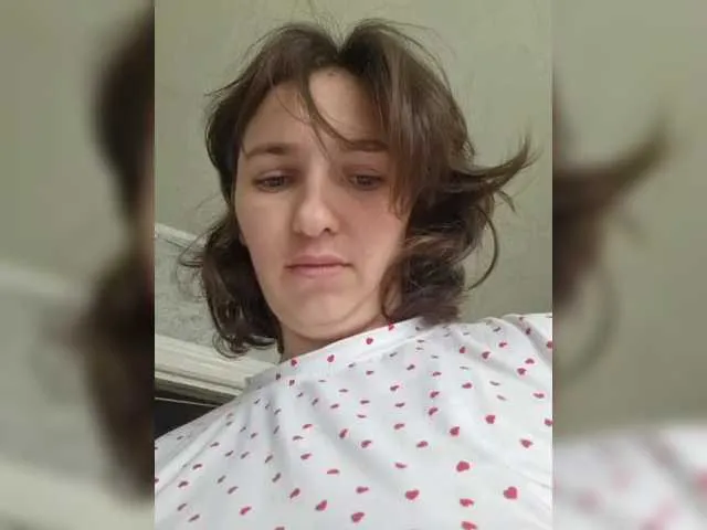 millemimi – webcam model profile photo Image 8