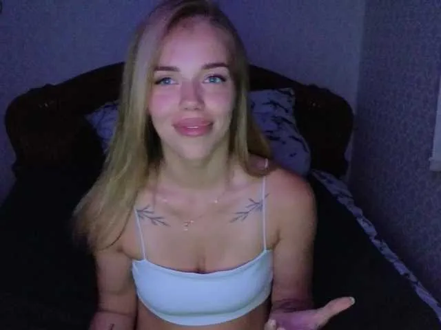 misshowl – webcam model profile photo Image 5