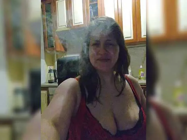 LinaTwins – webcam model profile photo Image 15