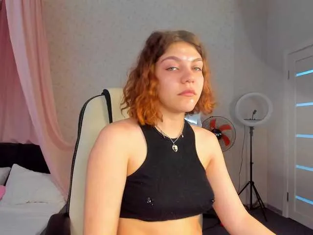 zindzi – webcam model profile photo Image 4