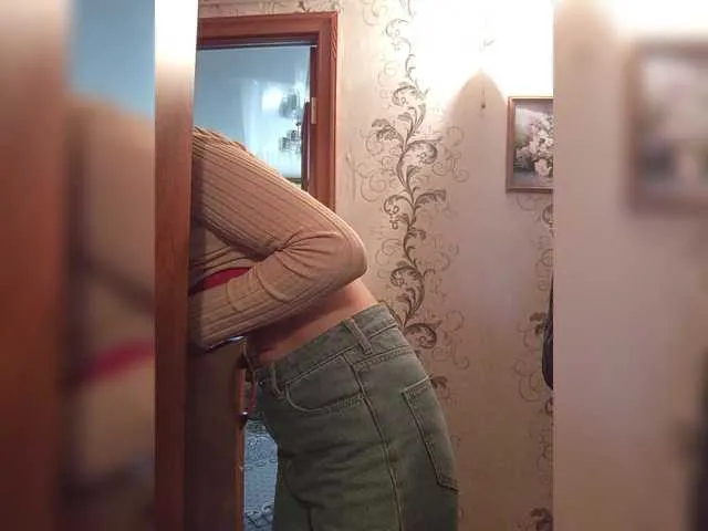 -Lana-Chester- – webcam model profile photo Image 9