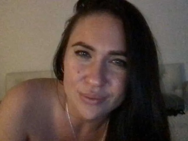 bunnydollstella – webcam model profile photo Image 17