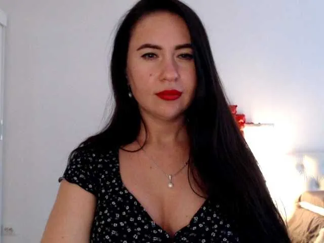 bunnydollstella – webcam model profile photo Image 5