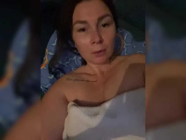 -Kitten-Meow- – webcam model profile photo Image 19