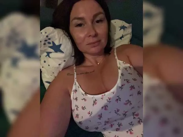 -Kitten-Meow- – webcam model profile photo Image 3