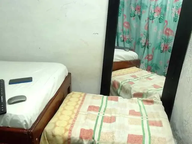 Princess-Dia – webcam model profile photo Image 17