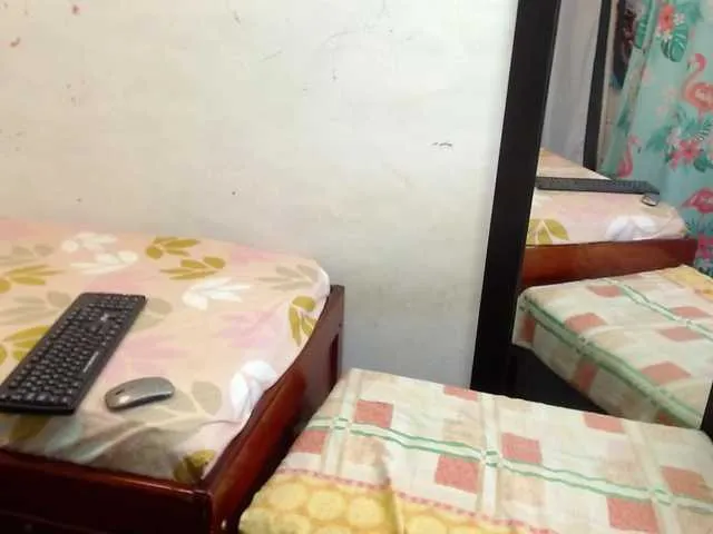 Princess-Dia – webcam model profile photo Image 18