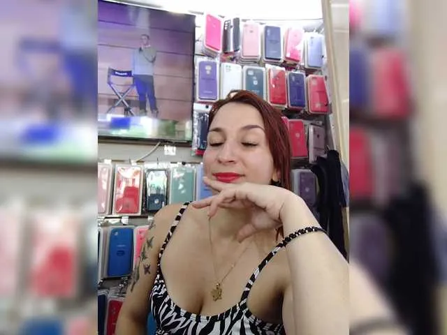 imtaylor__ – webcam model profile photo Image 3