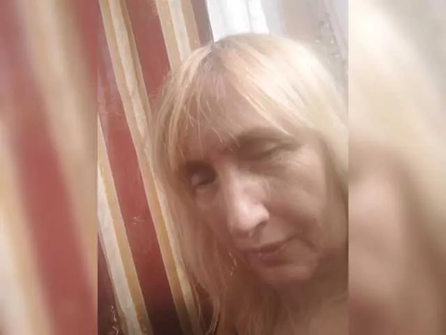 MiaTonyy – webcam model profile photo Image 13