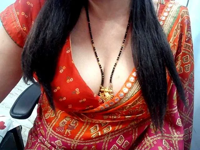 MurkaLux – webcam model profile photo Image 7