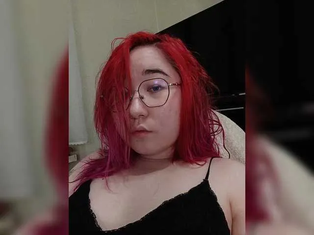 rosyemily – webcam model profile photo Image 9