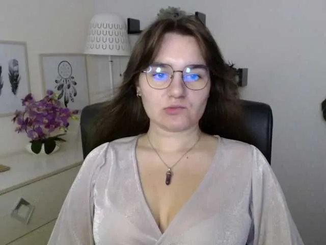 xunybany – webcam model profile photo Image 14