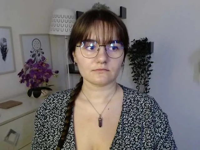 xunybany – webcam model profile photo Image 18