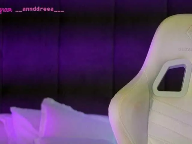 mk_ts_guy – webcam model profile photo Image 13