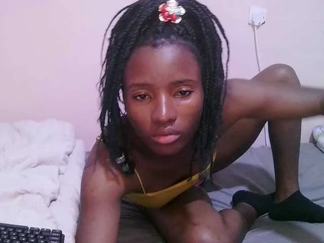 petite-tasha Image 9