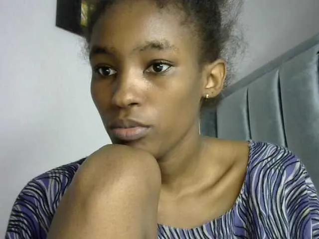 Petite20 Image 15