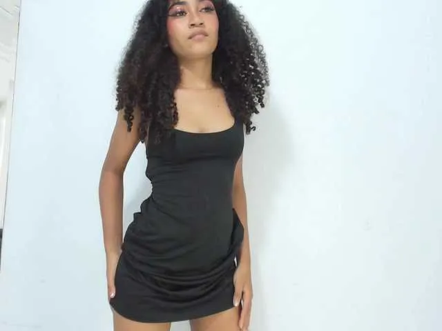 PetiteLuxury Image 2