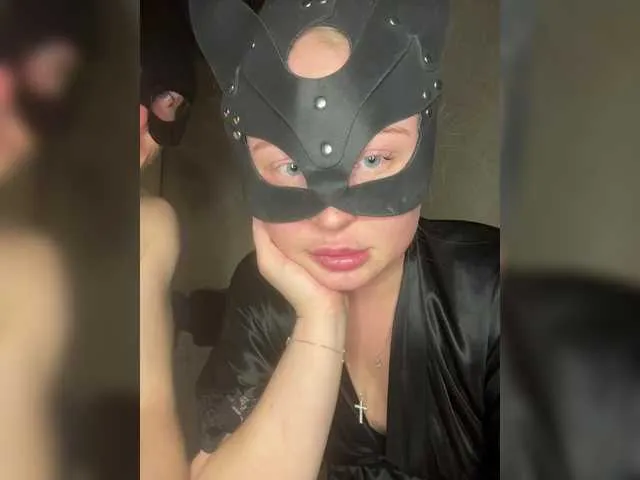 Sarawhitee – webcam model profile photo Image 7