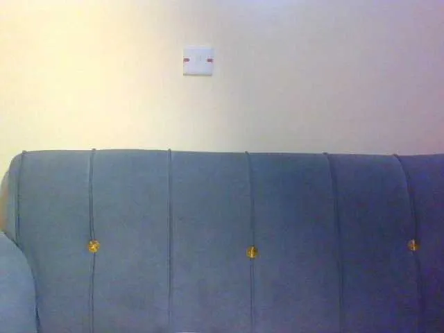 Innokentiy449 – webcam model profile photo Image 5