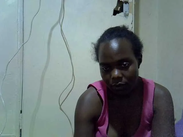 Prettiesweet – webcam model profile photo