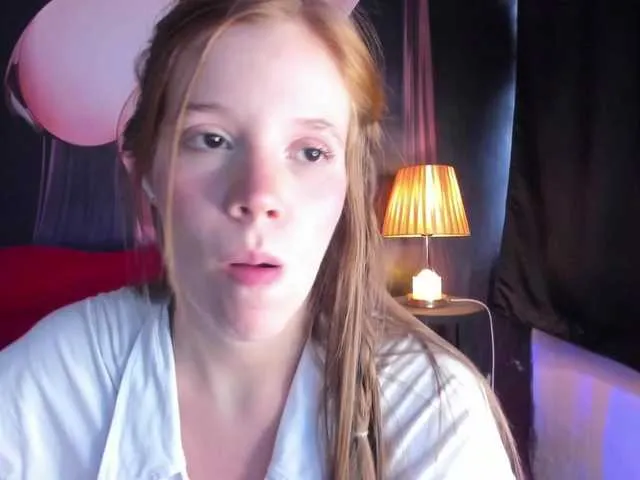PrettyAriel Image 7