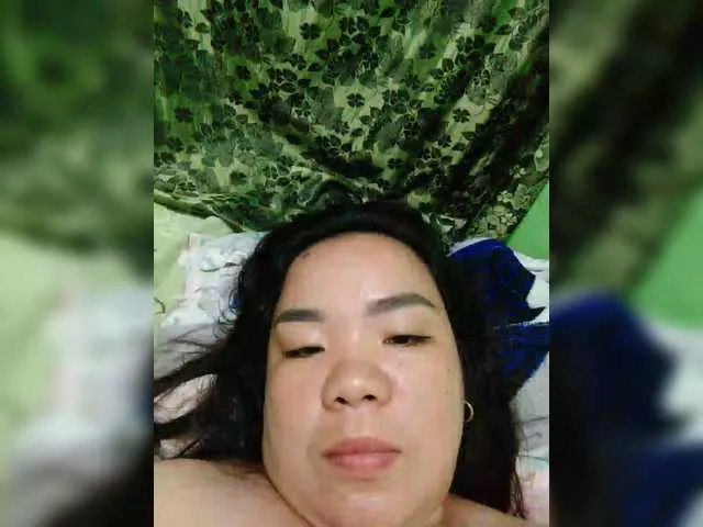 lisagrand – webcam model profile photo Image 6