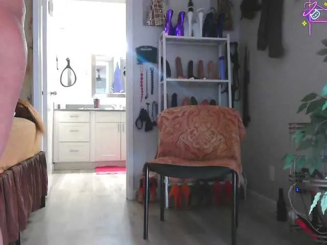QueenAnitaDix Image 9