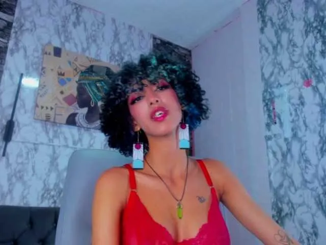 MilaLuxury free chat on liveonude Image 4