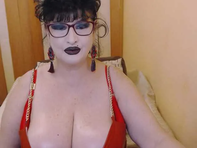 xumamaya – webcam model profile photo Image 12