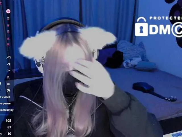 qwertikcam Image 13