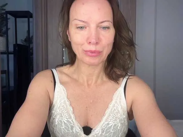 naughty_katrina1 – webcam model profile photo Image 5