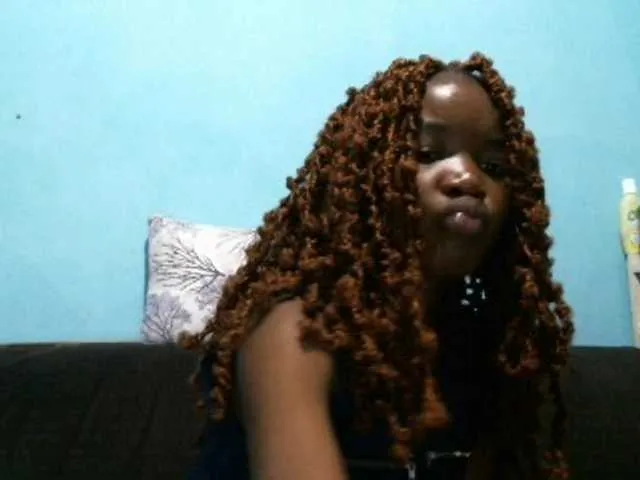 Sonya-reallsugar – webcam model profile photo Image 9
