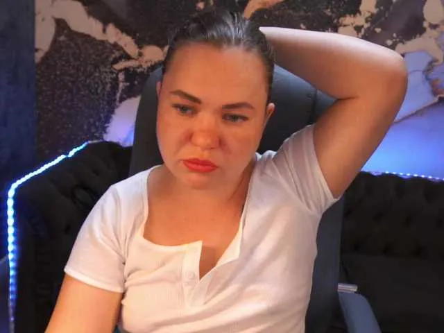 zaira795892 – webcam model profile photo Image 3