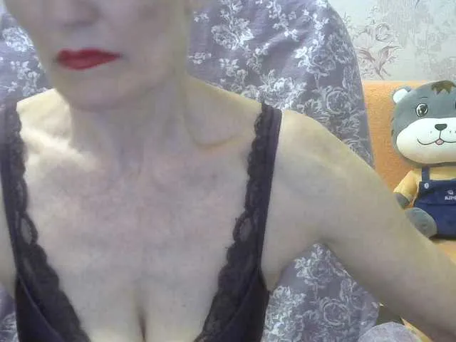 kaeliascorch – webcam model profile photo Image 4