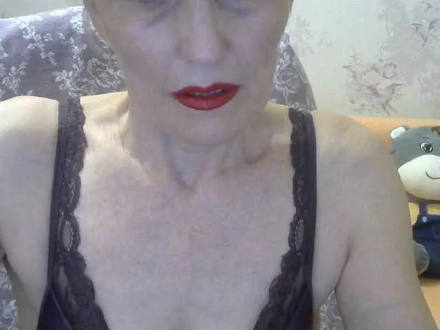 kaeliascorch – webcam model profile photo Image 5