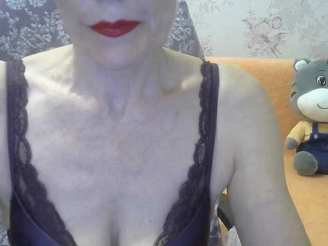 kaeliascorch – webcam model profile photo Image 6