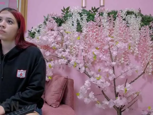 just_girlsgirls – webcam model profile photo Image 11