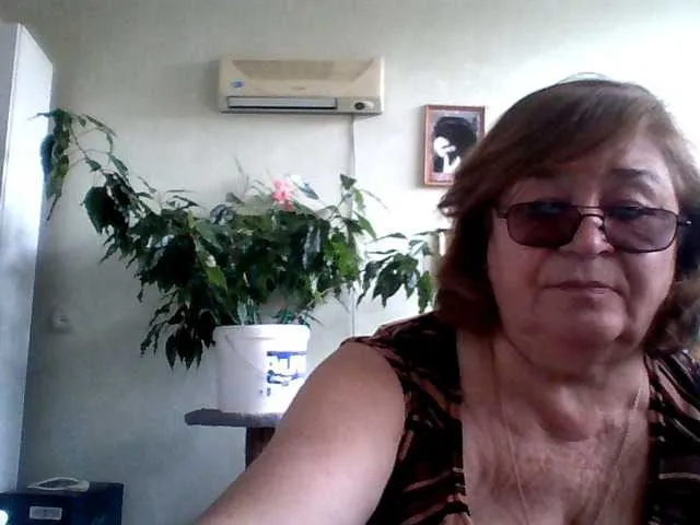 shayna_cute – webcam model profile photo Image 19