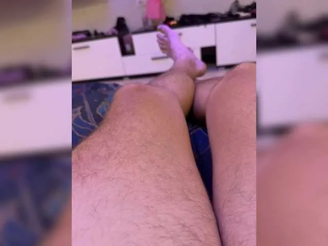 adria_ross – webcam model profile photo Image 2