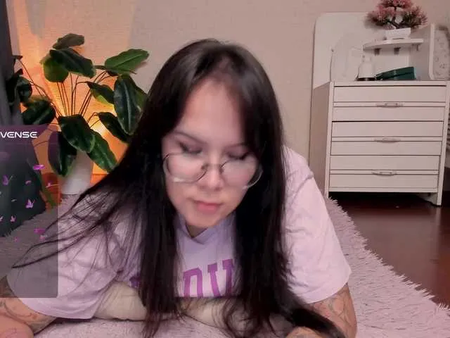 bellacontessa21 – webcam model profile photo Image 18