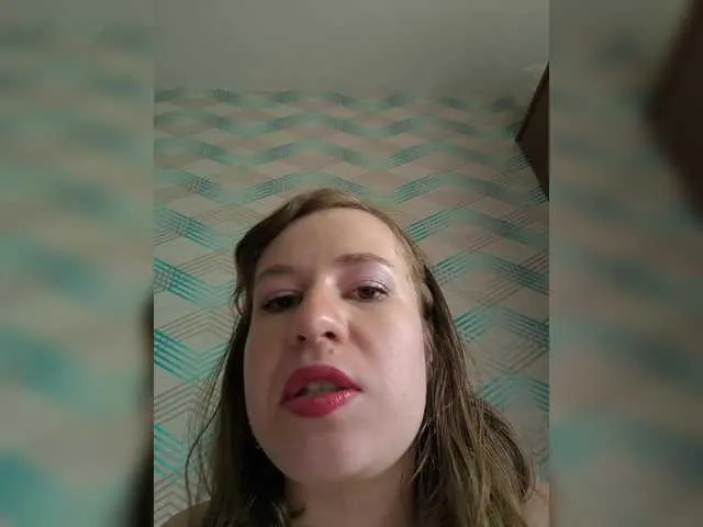millemimi – webcam model profile photo Image 9