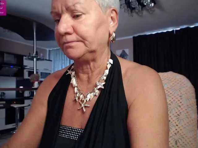 roxana-brooks Image 3
