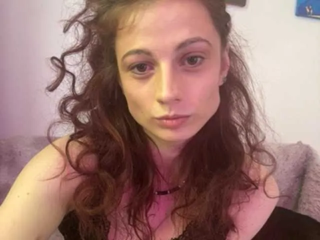 inspiration_in_frame – webcam model profile photo Image 14